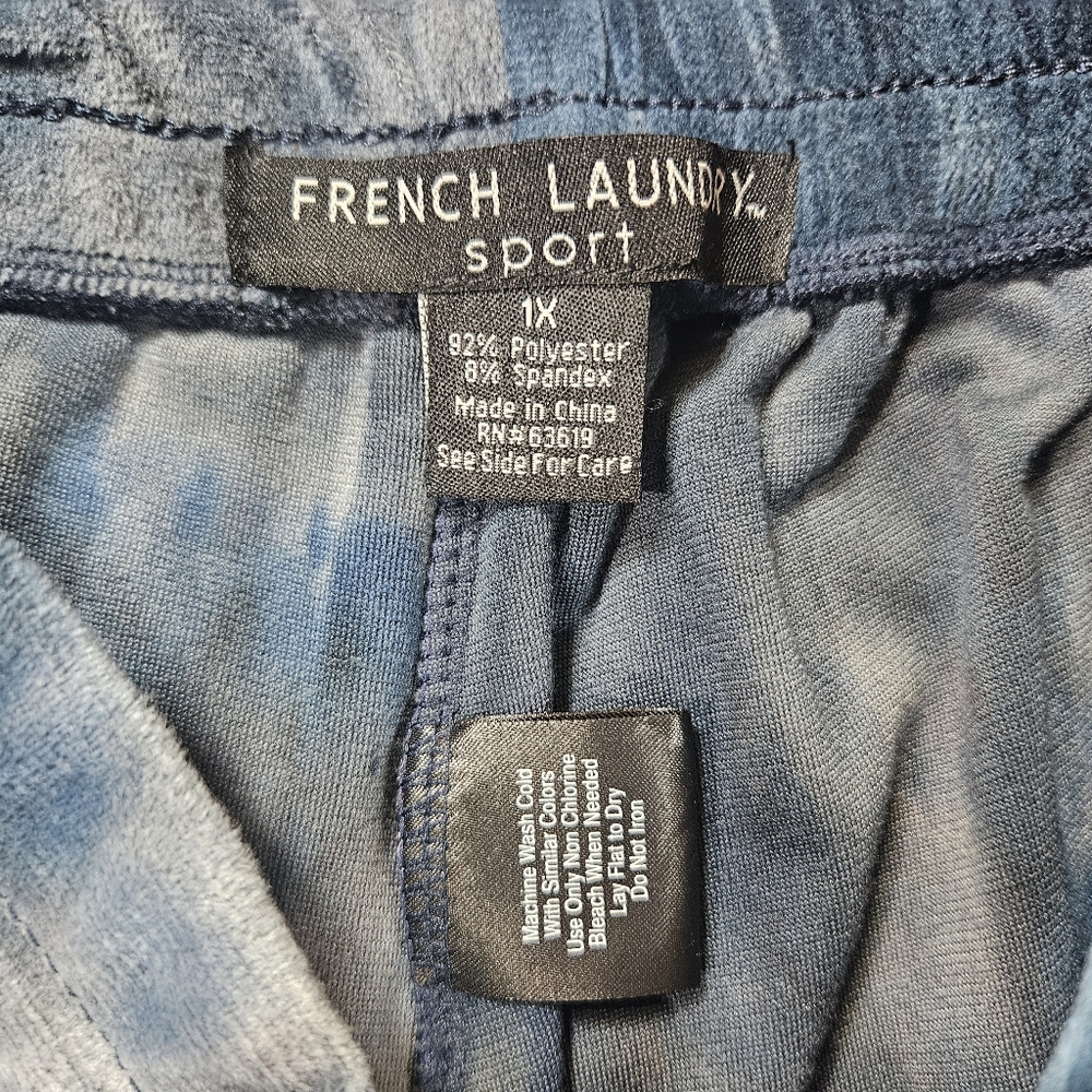 NWT French Laundry Sport Velvet Jogger Pants Womens 1X Blue Tie-Dye Zip Pockets - Picture 6 of 6
